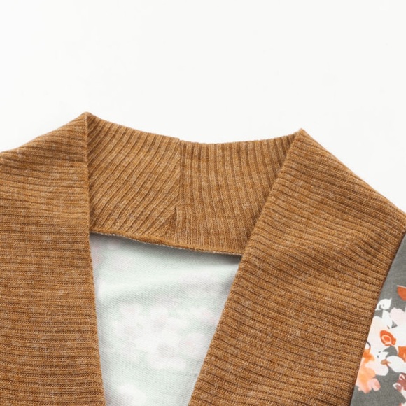 Brown Floral Patchwork Knitted Plus
Size Cardigan - Picture 2 of 2